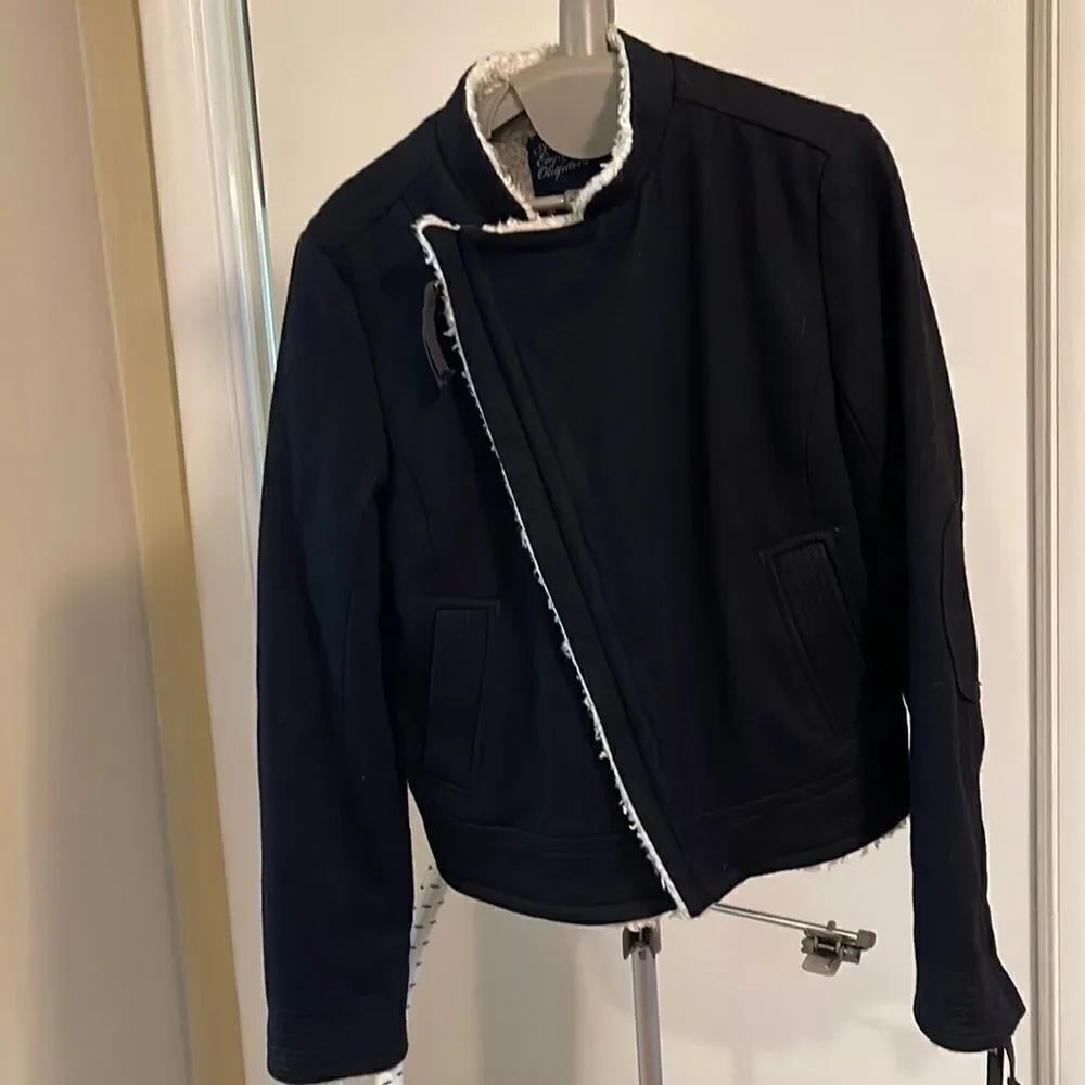 Ladies American eagle jacket ♥️ 🦅 - Picture 1 of 9